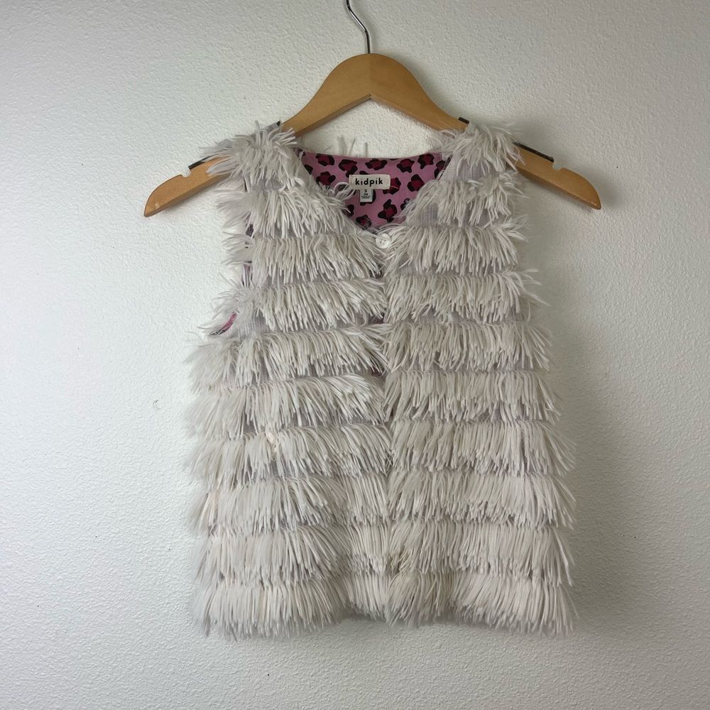 kidpik faux fur Girl vest Size S(7-8)